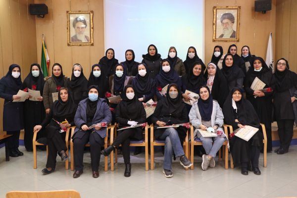 مراسم بزرگداشت روز زن در گروه سیمان تهران برگزار شد